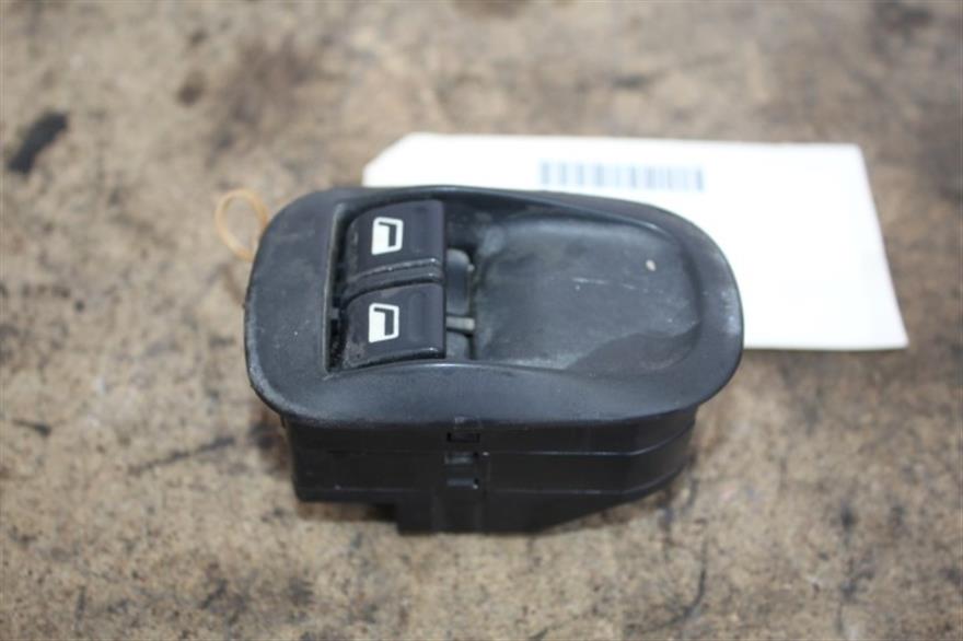 RECAMBIO para Peugeot 306 2.0 HDI 66Kw (2000)