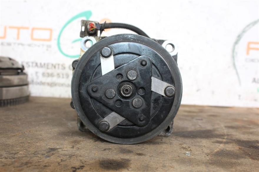 RECAMBIO para Peugeot 306 1.9 TD (1997)