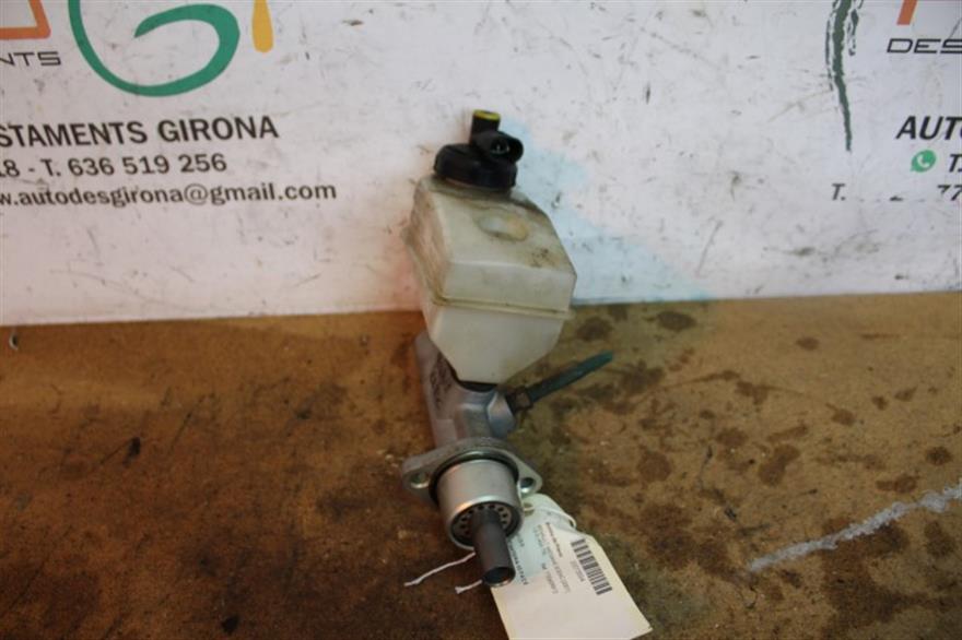 RECAMBIO para Renault Megane Scenic 1.6 G 79Kw (2001)