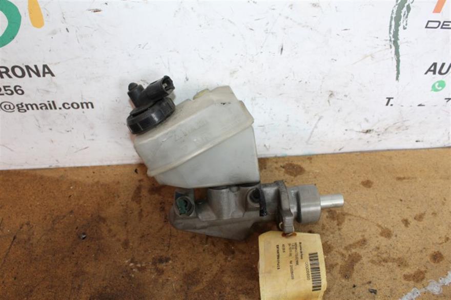 RECAMBIO para Renault Clio 1.6 G (1999)