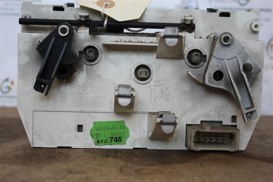 RECAMBIO para Peugeot 206 2.0 D RHY (2000)