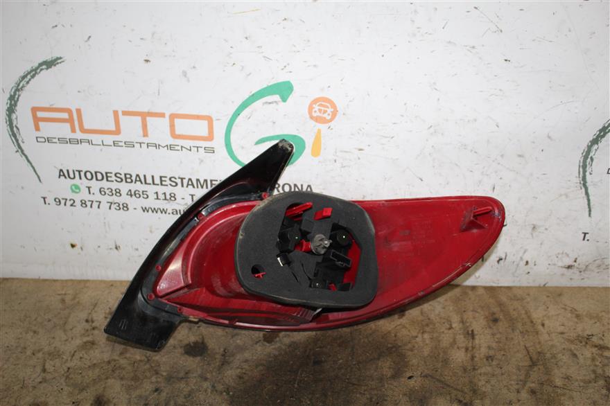 RECAMBIO para Peugeot 206 1.4 HDI 50Kw (2010)