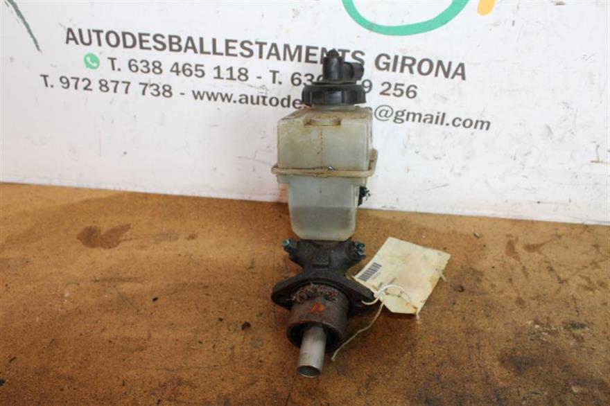RECAMBIO para Renault Clio 1.1 G (1996)