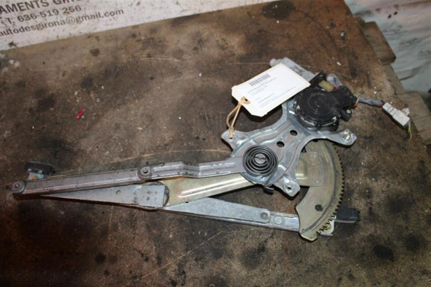 RECAMBIO para Toyota Corolla 1.3 G 63Kw (1999)