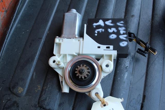 RECAMBIO para Volvo V50 2.4 G FAMILIAR 103Kw (2005)