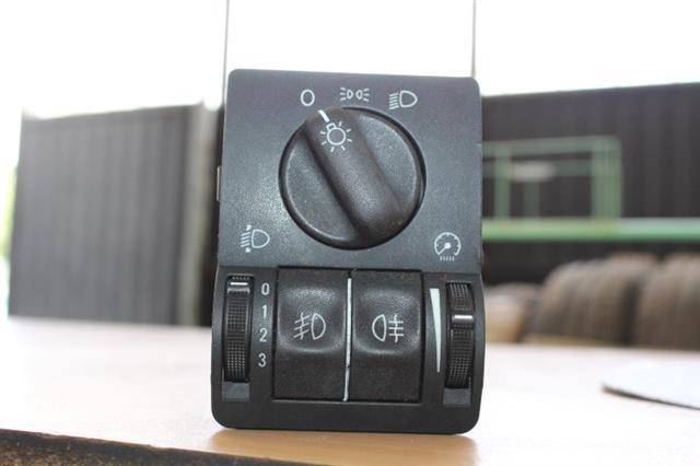 RECAMBIO para Opel Zafira 2.0 DTI 74Kw (2001)