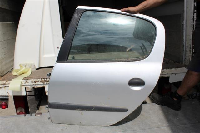 RECAMBIO para Peugeot 206 1.9 D 51Kw (1999)