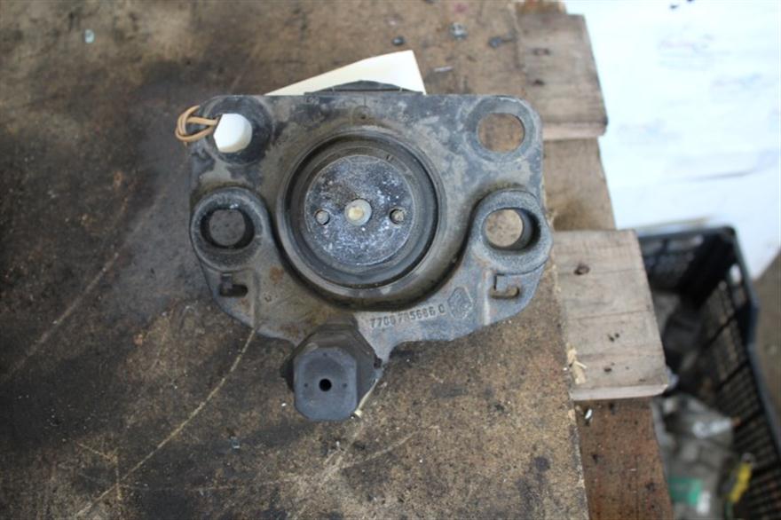 RECAMBIO para Renault Clio 1.1 G 43Kw (1997)
