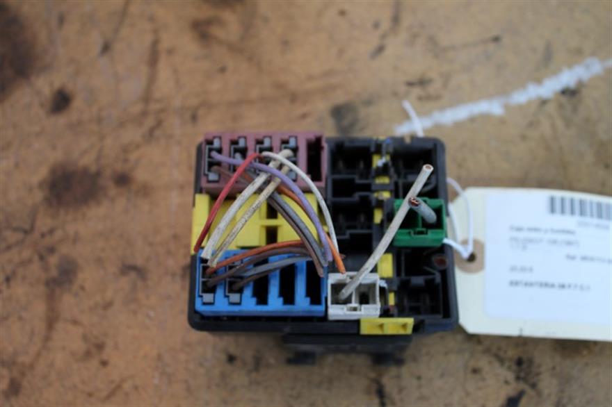 RECAMBIO para Peugeot 106 1.1 G (1997)