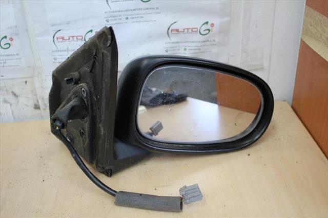 RECAMBIO para Nissan Almera TINO 2.2 DCI ESPACE IV 84Kw (2000)