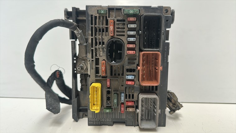 RECAMBIO para Peugeot 308 2.0 HDI 0Kw (2007)