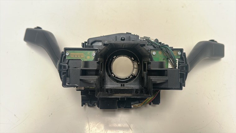 RECAMBIO para Volkswagen Golf 1.6 TDI VI 71Kw (2012)