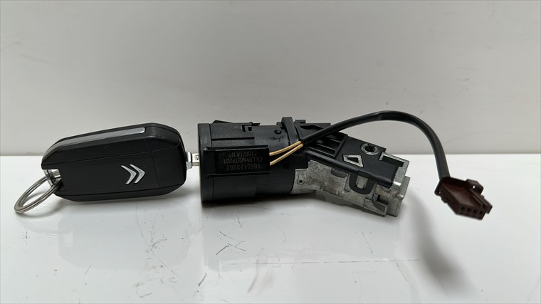RECAMBIO para Citroen C 4 1.6 HDI CACTUS 68Kw (2014)