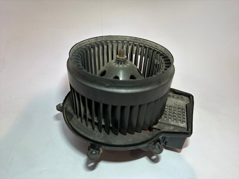 RECAMBIO para Mercedes 220 2.2 CDI 0Kw (2004)