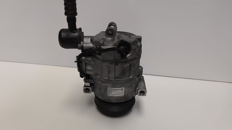 RECAMBIO para Mercedes 220