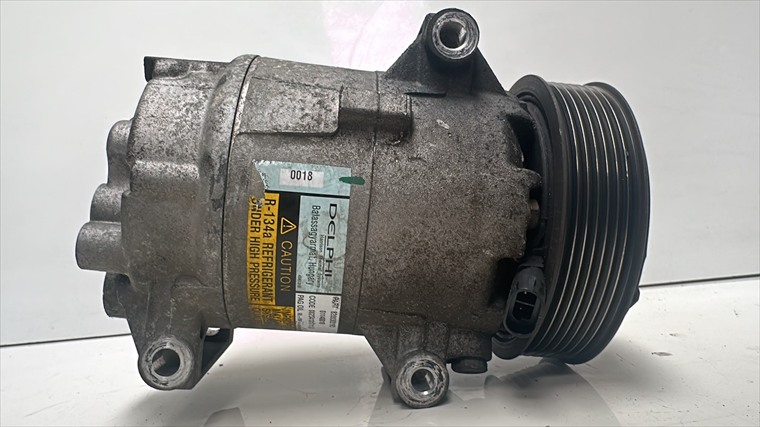 RECAMBIO para Renault Scenic 1.9 DCI 88Kw (2004)