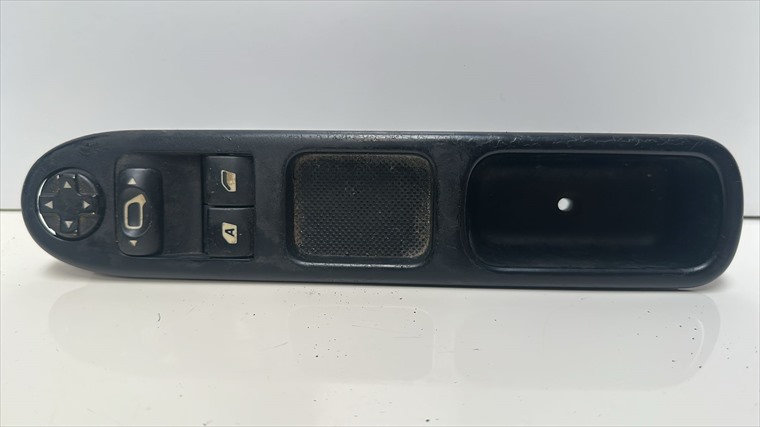 RECAMBIO para Peugeot 207 1.4 GASOLINA 70Kw (2012)