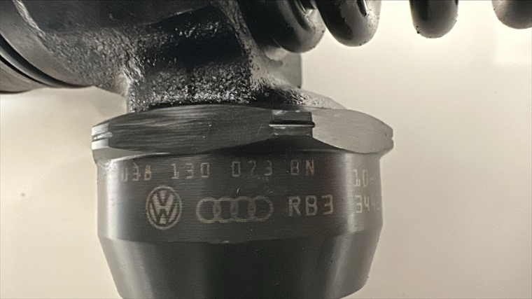 RECAMBIO para Volkswagen Touran 1.9 TDI 77Kw (2010)