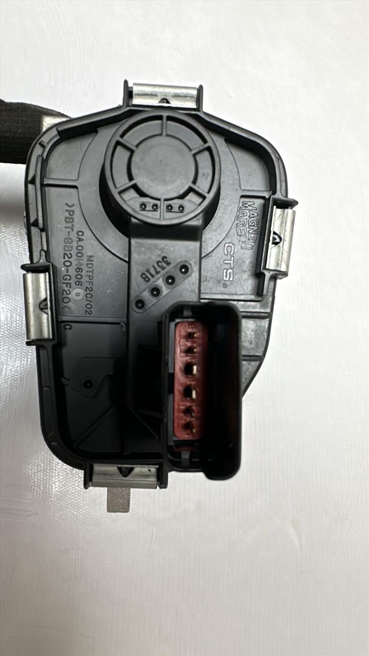 RECAMBIO para Renault Kangoo 1.2 GASOLINA (2004)