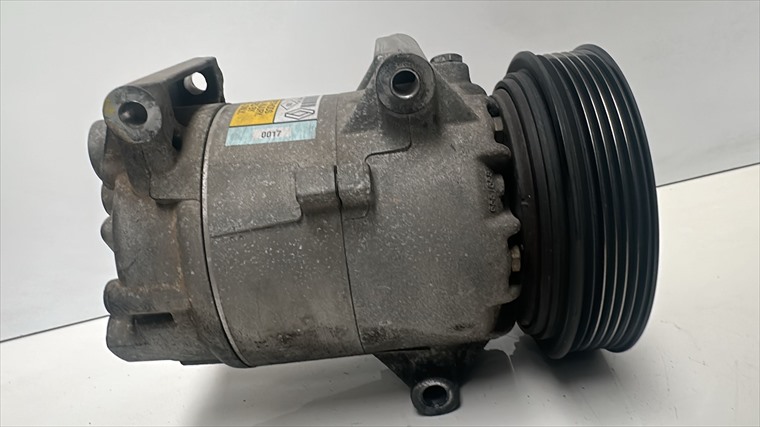 RECAMBIO para Renault Megane 1.6 GASOLINA 83Kw (2005)