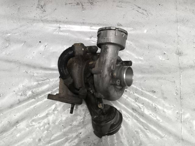 RECAMBIO para Volkswagen Passat 1.9 TDI 96Kw (2003)