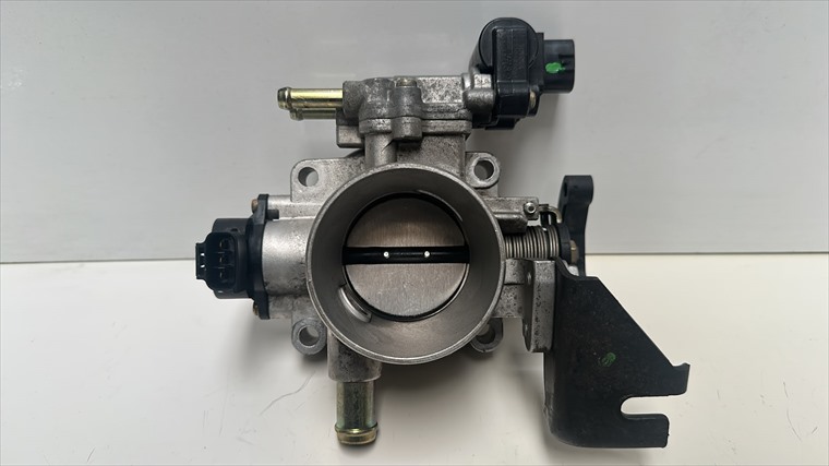 RECAMBIO para Toyota Avensis 1.8 GASOLINA 95Kw (2004)