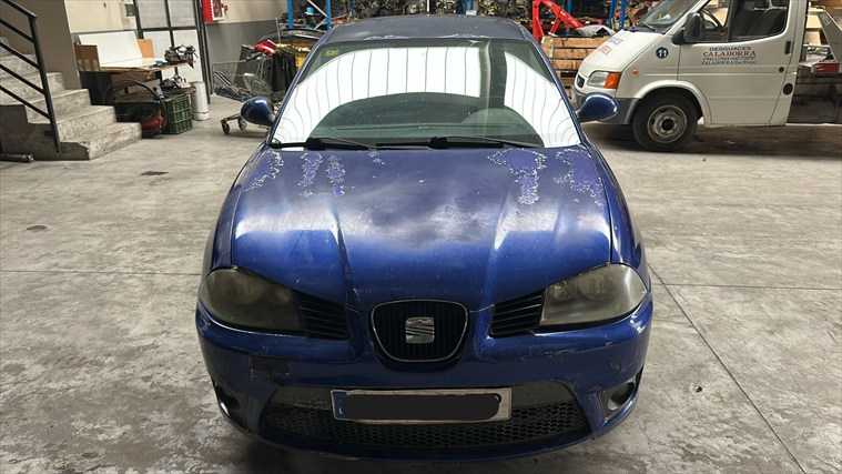 Seat Ibiza 1.4 GASOLINA 6 L G-BBY (2004)