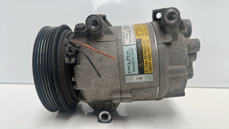 RECAMBIO para Renault Megane 1.6 GASOLINA 83Kw (2005)