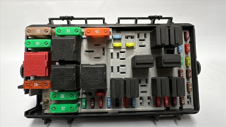 RECAMBIO para Opel Corsa 1.2 GASOLINA 0Kw (2006)