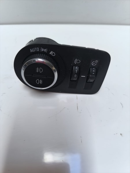 RECAMBIO para Opel Astra 1.6 CDTI K 81Kw (2016)