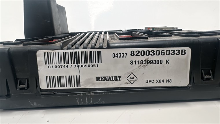 RECAMBIO para Renault Megane 1.6 GASOLINA 83Kw (2005)