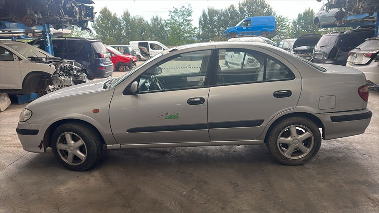 Nissan Almera 2.2 DIESEL (2001)