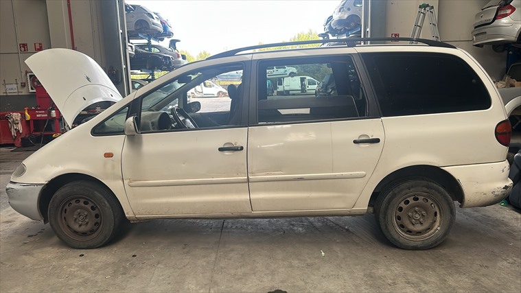 Volkswagen Sharan 1.9 TDI AFN (1997)