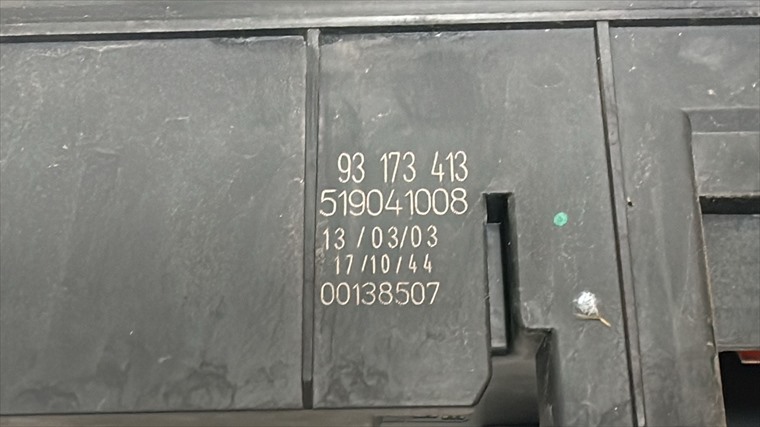 RECAMBIO para Opel Vectra 2.2 DT 74Kw (2003)