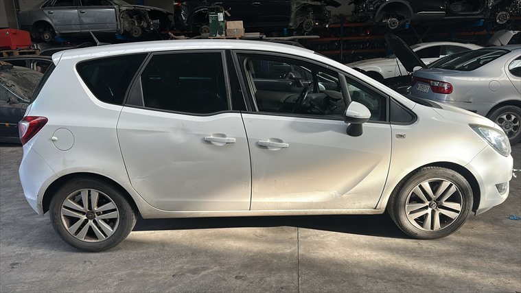 Opel Meriva 1.6 CTDI B16DTL (2014)