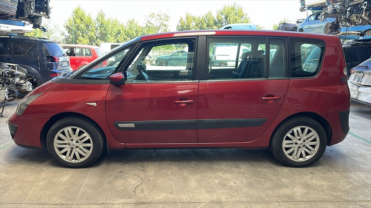 Renault Espace 1.9 DCI D/F9QA8 (2003)
