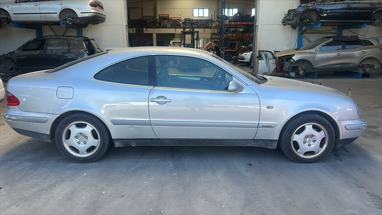 Mercedes Clk 200 2.0 GASOLINA G/111945 (1998)