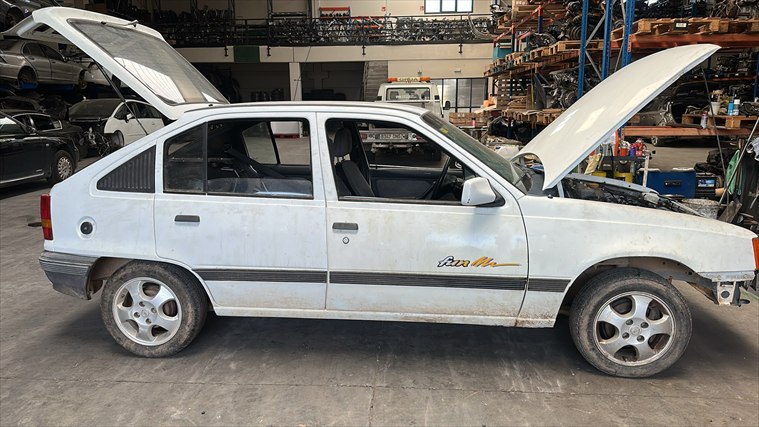 Opel Kadett 1.4 GASOLINA G1.4 NV (1991)