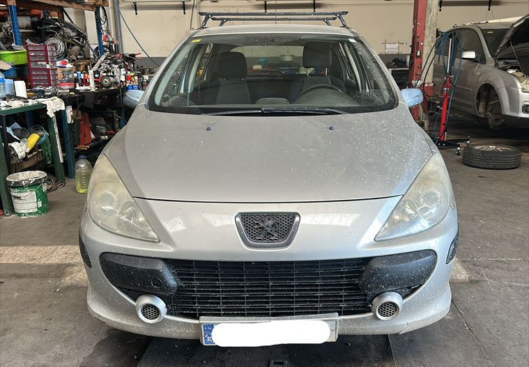 Peugeot 307 1.6 HDI D/9HX (2006)