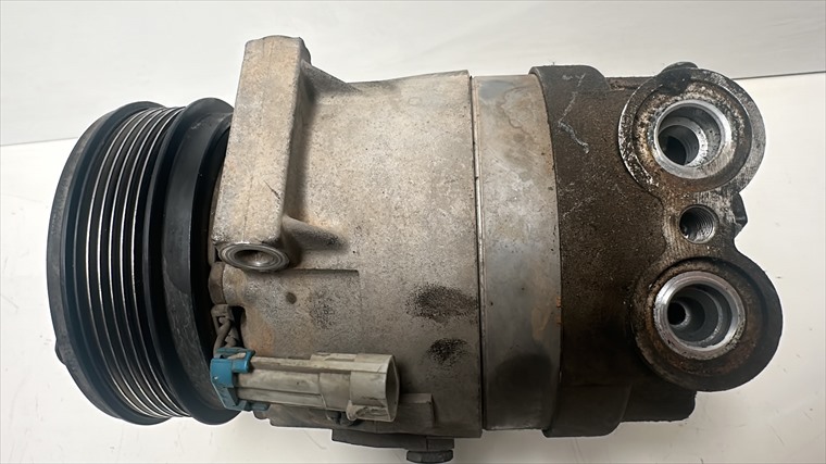 RECAMBIO para Opel Vectra 1.9 CDTI 110Kw (2008)