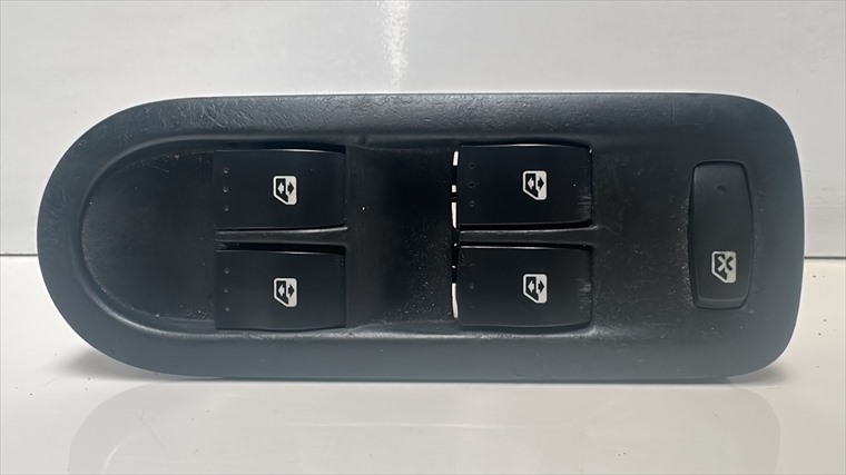 RECAMBIO para Renault Scenic 1.9 DCI 88Kw (2004)
