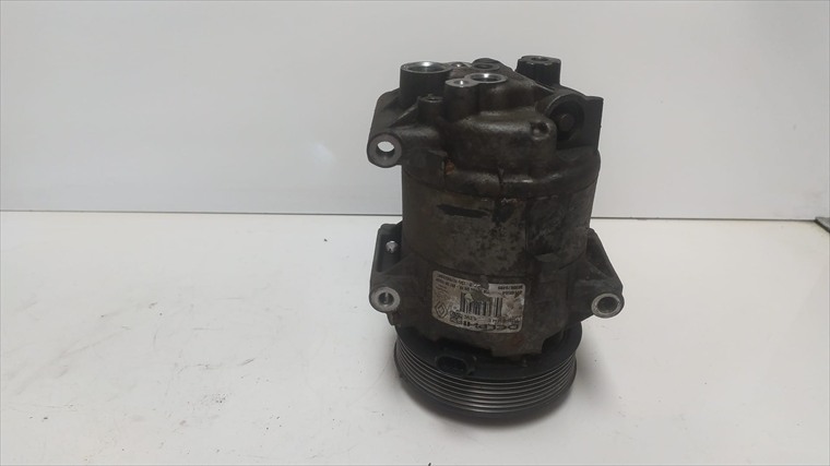 RECAMBIO para Renault Megane 1.9 DCI 96Kw (2007)