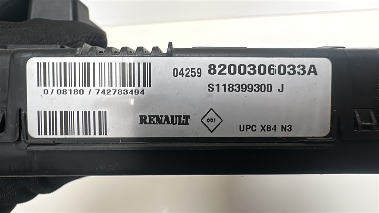 RECAMBIO para Renault Megane 1.5 DCI 74Kw (2005)
