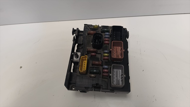 RECAMBIO para Citroen C 4 1.6 HDI 80Kw (2007)