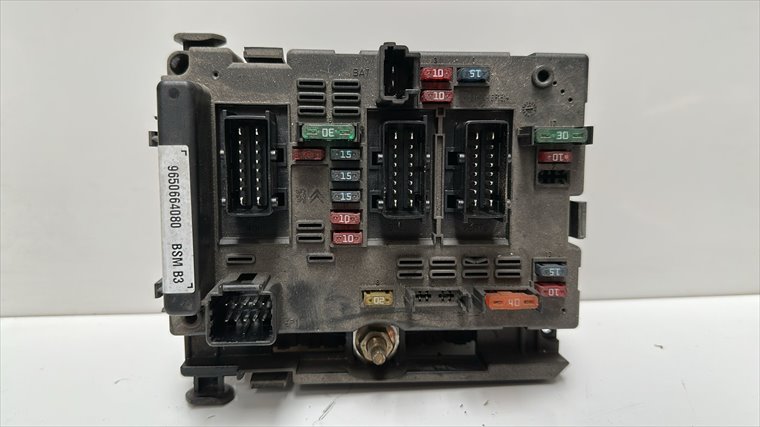 RECAMBIO para Peugeot 206 1.6 GASOLINA 0Kw (2003)