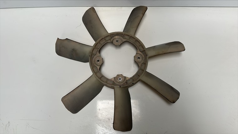 RECAMBIO para Nissan Navara 2.5 DCI 126Kw (2008)