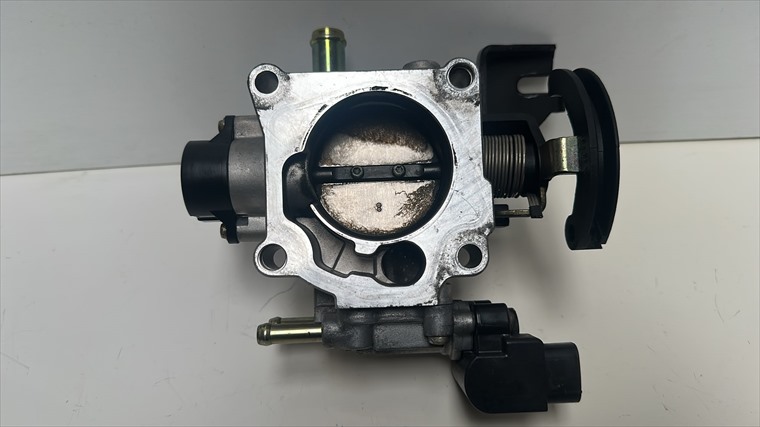 RECAMBIO para Toyota Avensis 1.8 GASOLINA 95Kw (2004)