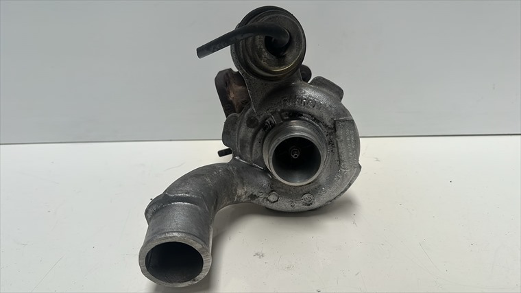 RECAMBIO para Renault Laguna 1.9 DCI 74Kw (2004)