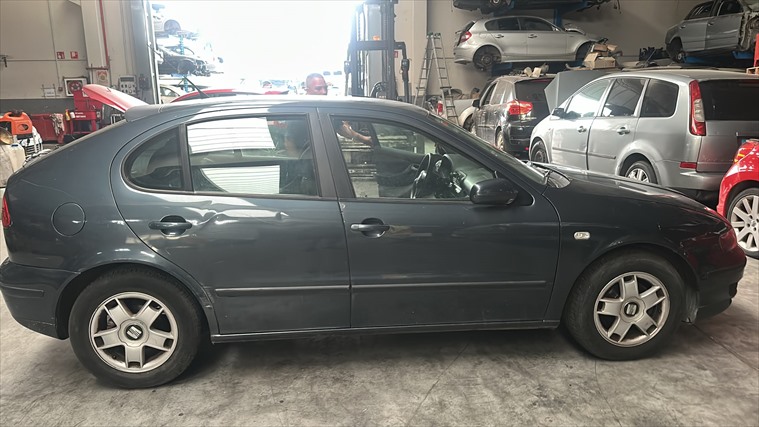 Seat Leon 1.4 GASOLINA G/AZD (2001)