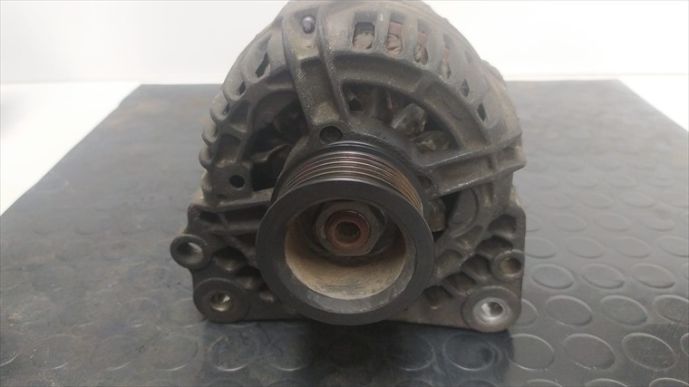 RECAMBIO para Volkswagen Golf 1.6 GASOLINA 77Kw (2001)
